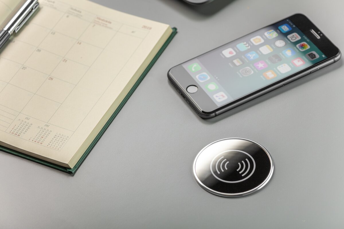 Încărcător wireless LUX, încastrabil AE-ZLADLUX-40 - imagine 2